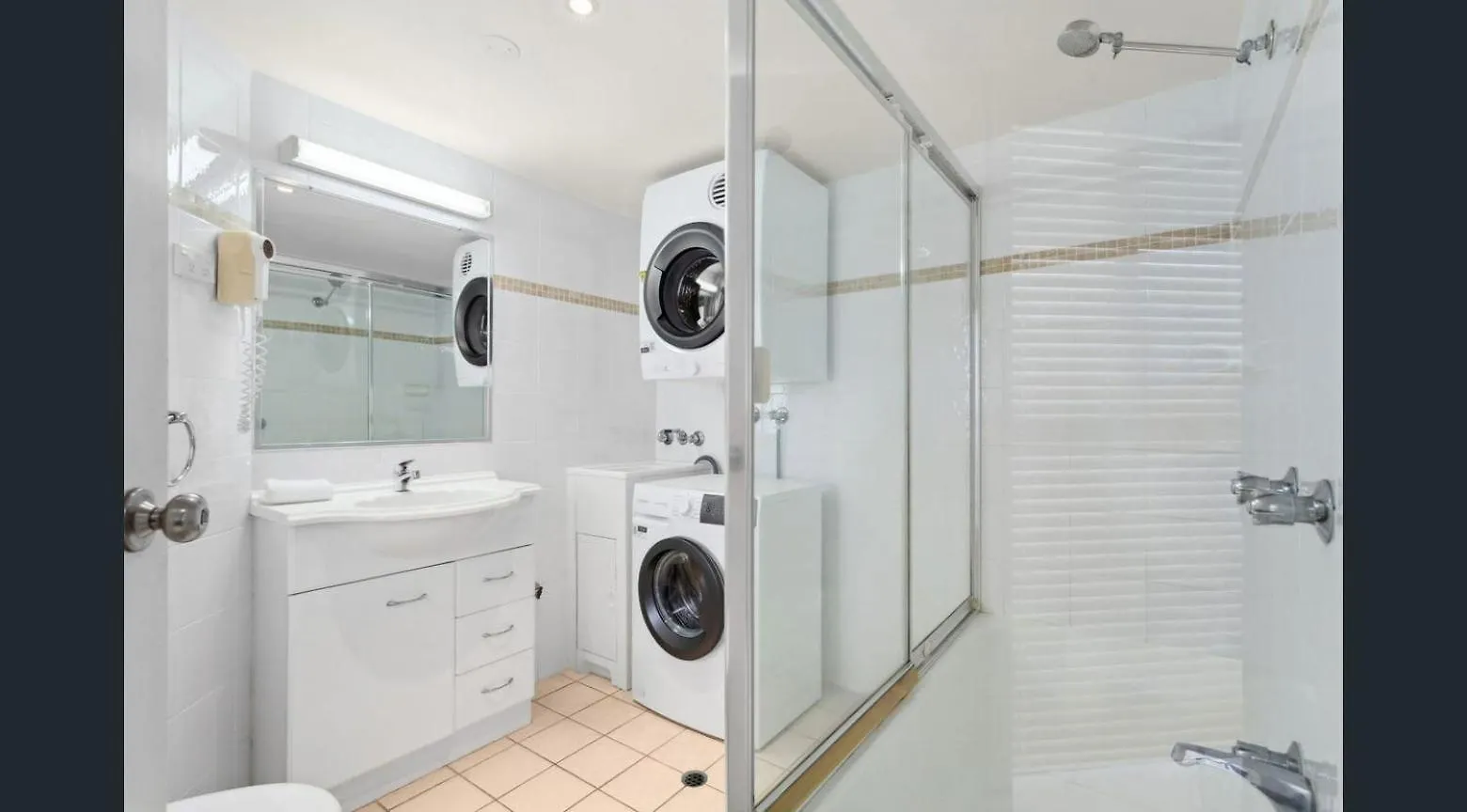 Aparthotel Coolum Caprice Coolum Beach 4*,