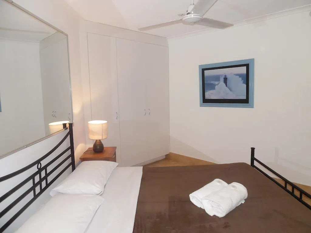 Coolum Caprice Aparthotel Coolum Beach 4*,